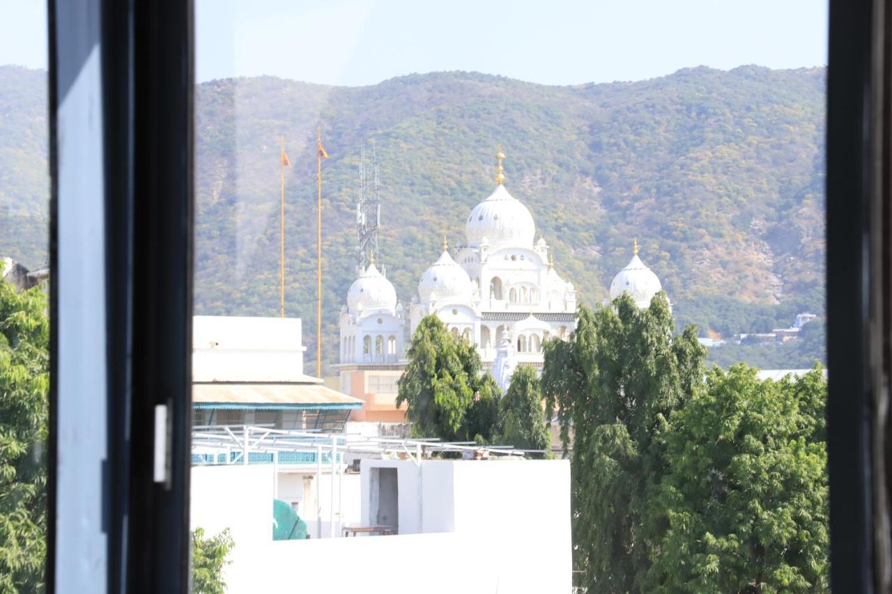 The Brahma Space Pushkar Luaran gambar